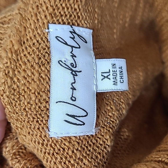 Wonderly Mustard Cowl Neck Tunic Sweater size XL - Picture 3 of 6